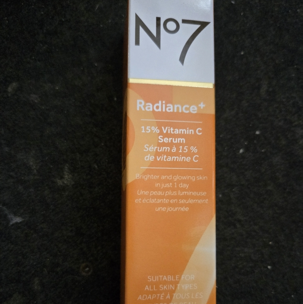 No7 Radiance+ 15%Vitamin C Serum 25ml see/read all pics Hp🔥🔥🔥